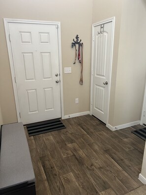 Interior - Cozy Home: 9 Miles from Circuit of the Americas (Austin)