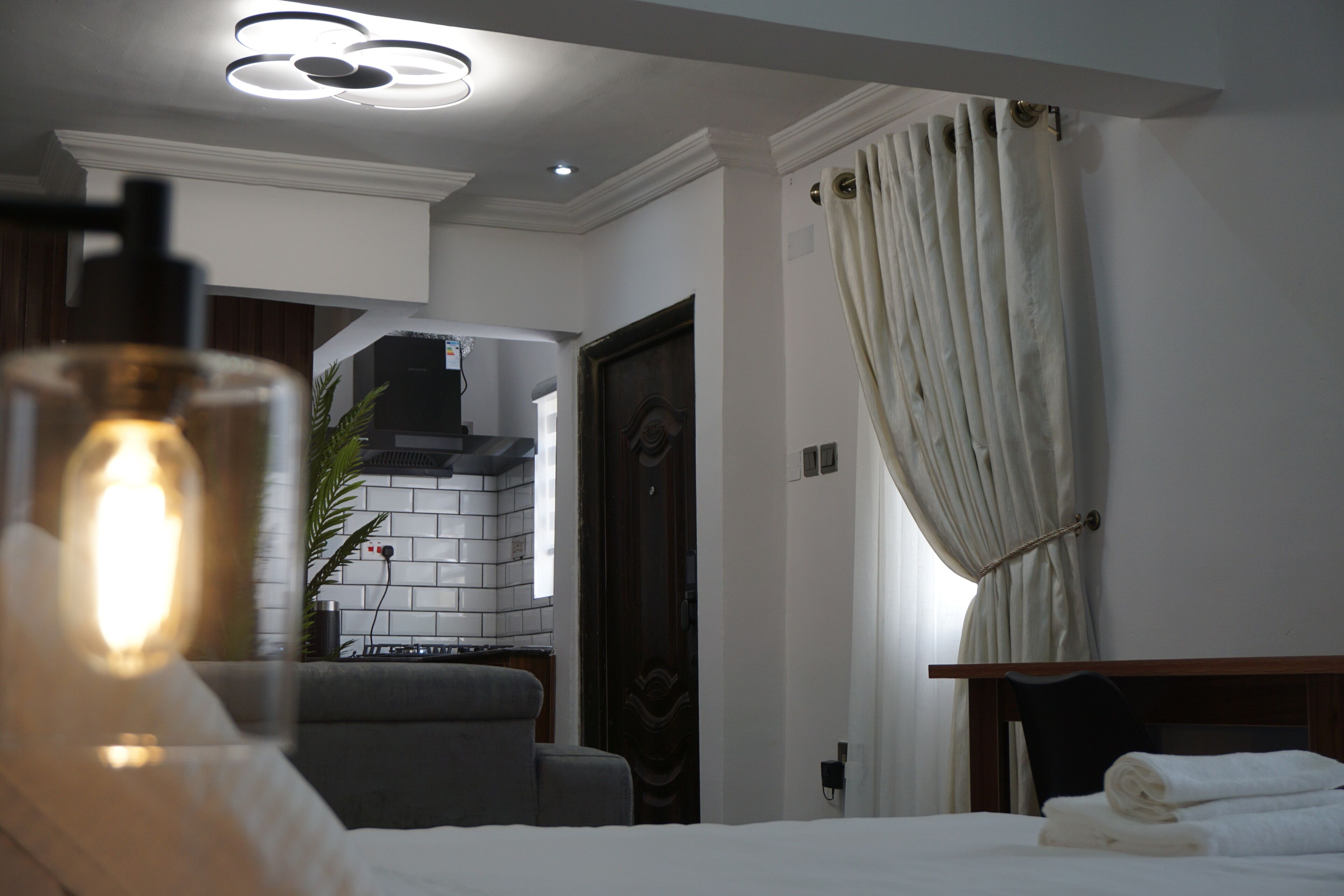 1 chambre, fer et planche à repasser, Wi-Fi, draps fournis