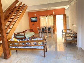 3 bedrooms, iron/ironing board, WiFi, bed sheets - Casa Jabaquara Amar o Mar a 150 Metros da Praia. São 3 Suítes e Sala Ampla (Jabaquara Paraty)