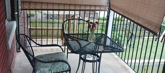 Upscale Ole School 3b/1b StL's "Sweet Spot" WashU, Pageant, Forest Park, Clayton