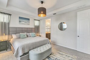 5 Schlafzimmer, Bügeleisen/Bügelbrett, kostenloses WLAN, Bettwäsche