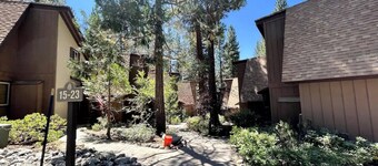 Incline Village Cozy 2-bedroom, 2-bathroom classic Tahoe chalet.