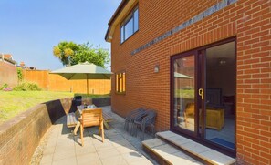 5 habitaciones y escritorio 