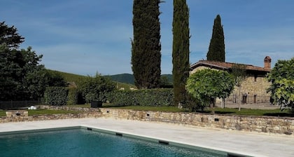 La Capanna - Radda in Chianti. Newly renovated
stone farmhouse with pool & A/C
