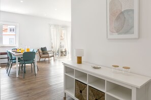 Dining - O Sítio do Tomás -  Seaside Splendor (Nazaré)