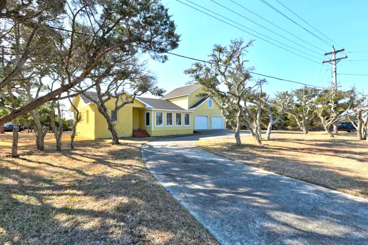 Cozy Getaway Beach Home in the Heart of Hatteras Village