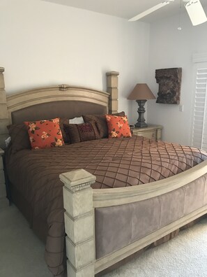 2 多间卧室、熨斗/熨衣板、WiFi、床单