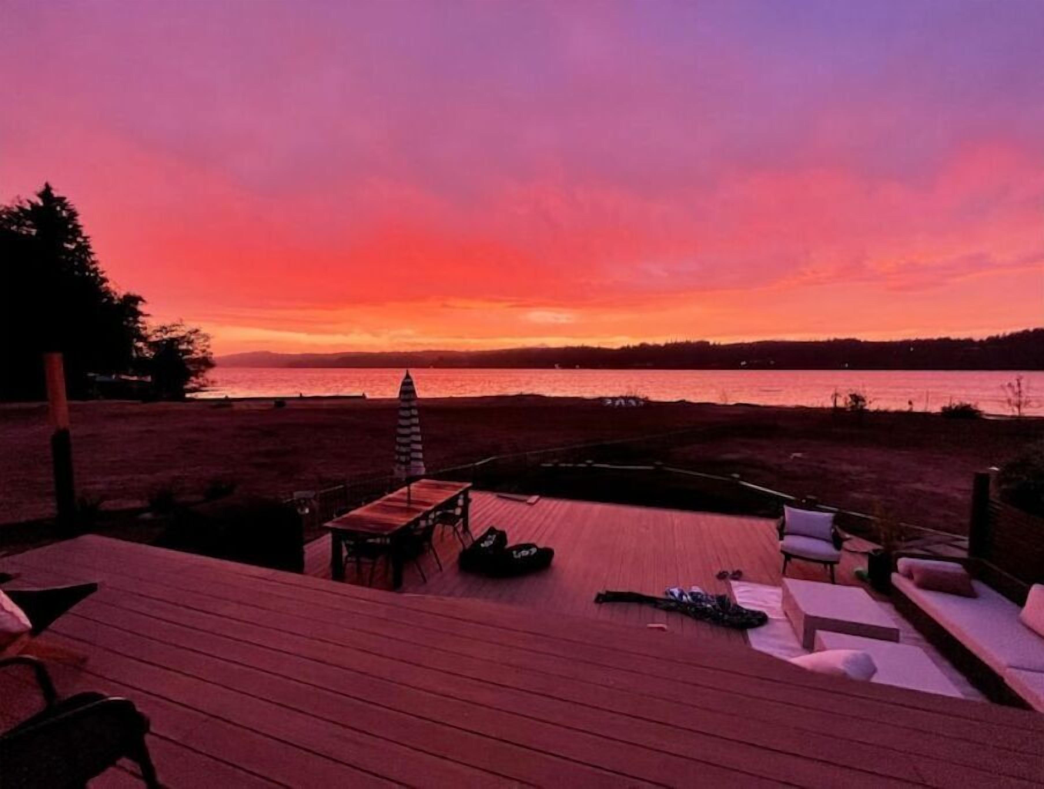 Hood Canal Beach Retreat