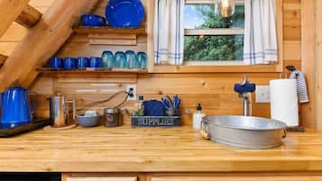 Plaque de cuisson, cafetière/bouilloire