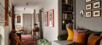 Historic, luxurious 2 bed 2 bath private suite in Lovell, 10 mins to Kezar Lake