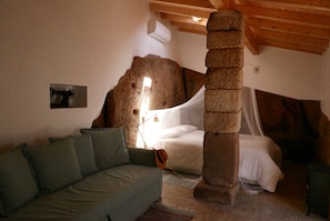 1 bedroom, Egyptian cotton sheets, premium bedding, free minibar items - Quinta de São Pedro de Vir-a-Corça (Idanha-a-Nova)