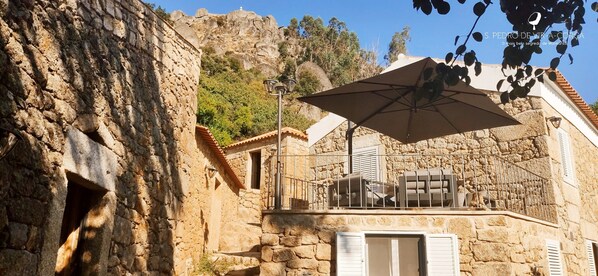 Suite Old Oven House | Hiên