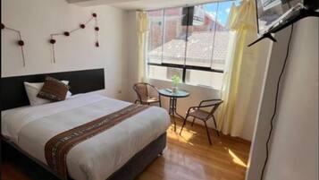 4 bedrooms, WiFi, bed sheets