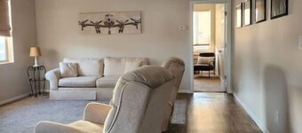 One bedroom detached guest house