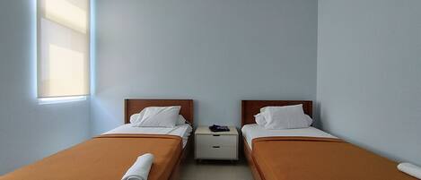 Superior Twin Room | Desk, free WiFi, bed sheets