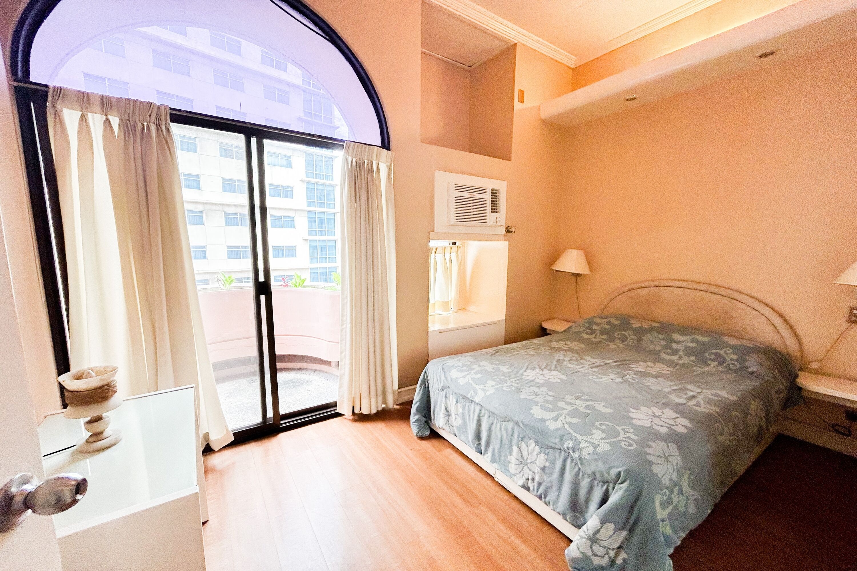 Foto - Sunette Tower Suites Makati City Center