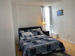 1 quarto, ferros/tábuas de passar roupa, Wi-Fi, roupa de cama