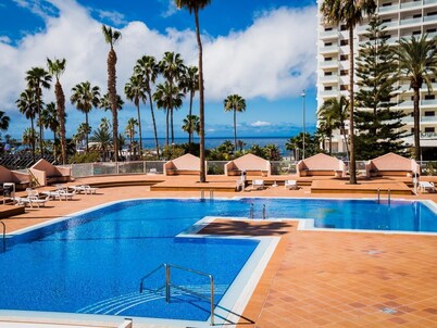 115 Acapulco Playa de Las Americas