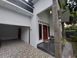 Fachada da propriedade