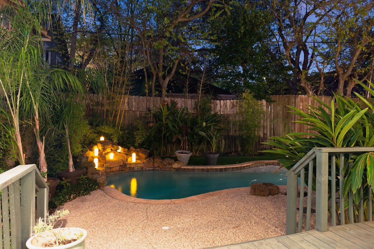 Photo 28 of 3BR The Poseidon! Aquatic Dream Pool in Montrose!