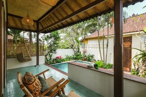 1 bedroom, Egyptian cotton sheets, premium bedding, in-room safe - Rumah Senang (Selemadeg)