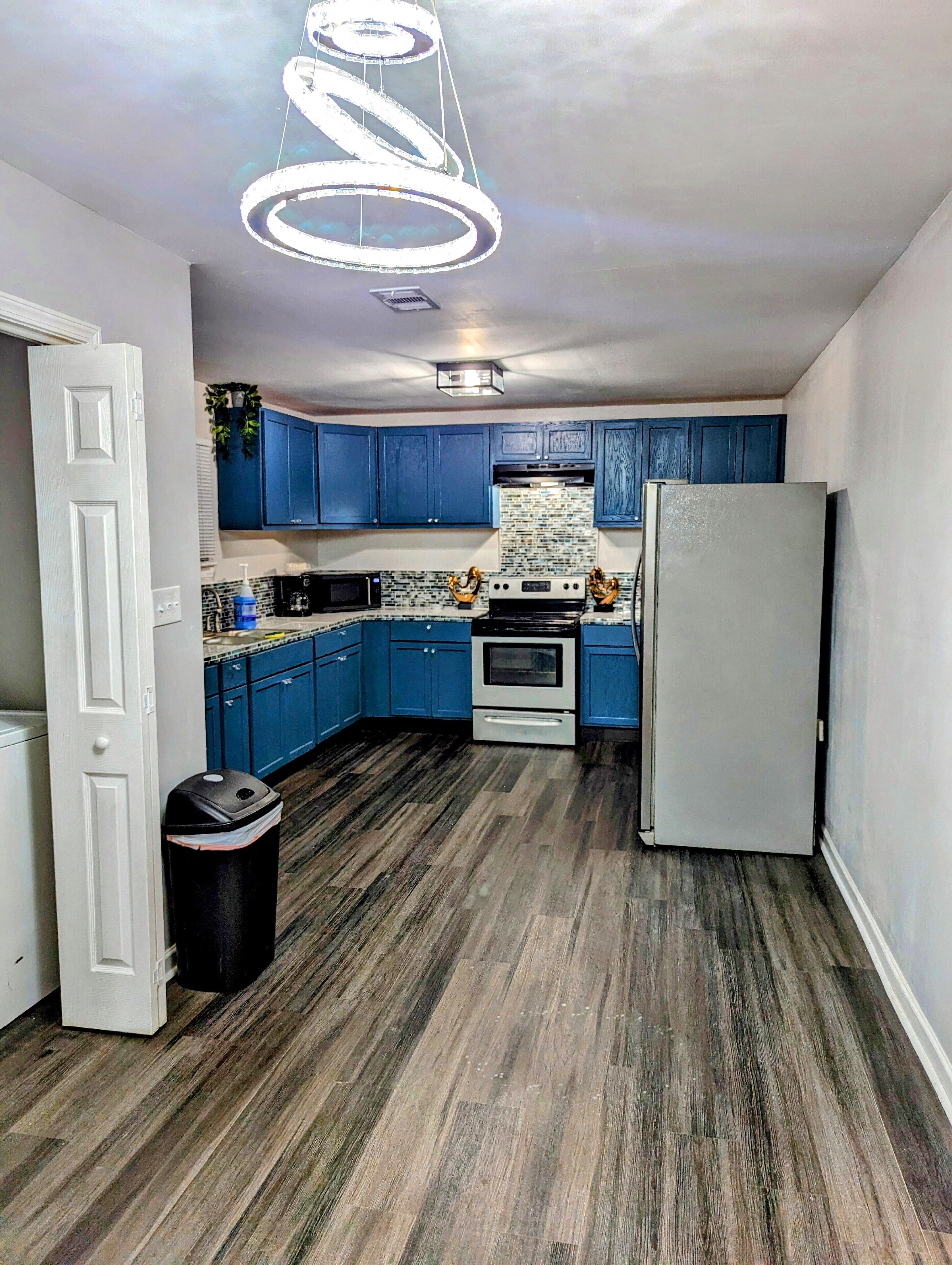 Rare 3/2 Cozy Bedroom Near most Colleges & Downtown B.R