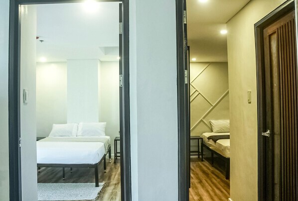 Familien-Suite | 1 Schlafzimmer, hochwertige Bettwaren, Schreibtisch