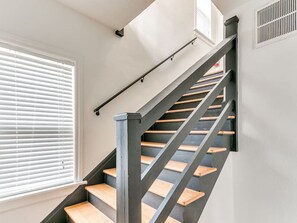 Interior - `The Oklahoman` - 3B/1B Apt w/ Bikes (Oklahoma City)