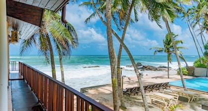 Amor Beach Unawatuna