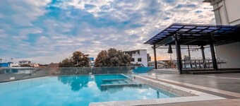 Huern Kan Thong Hotel