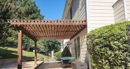 2,298Sqft-King Bed-BBQ-Gbps-W/D