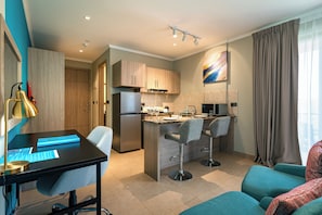 Private kitchenette - Thalassa Seychelles Hotel Apartments (Mahé Island)