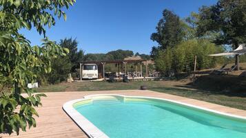 Piscine extérieure, piscine chauffée