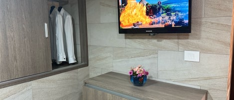 Apartamento Premium, 1 habitación, cocina, vistas a la montaña | 1 dormitorio, ropa de cama de alta calidad, decoración individual