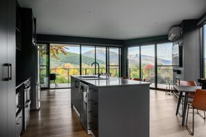 Microwave, stovetop, dishwasher