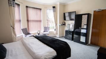 Standard Double Room | Iron/ironing board, free WiFi, bed sheets