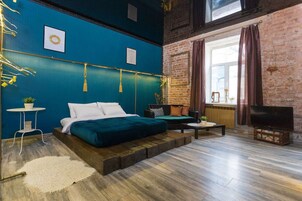 Deluxe Apartment | 1 bedroom, iron/ironing board, free WiFi