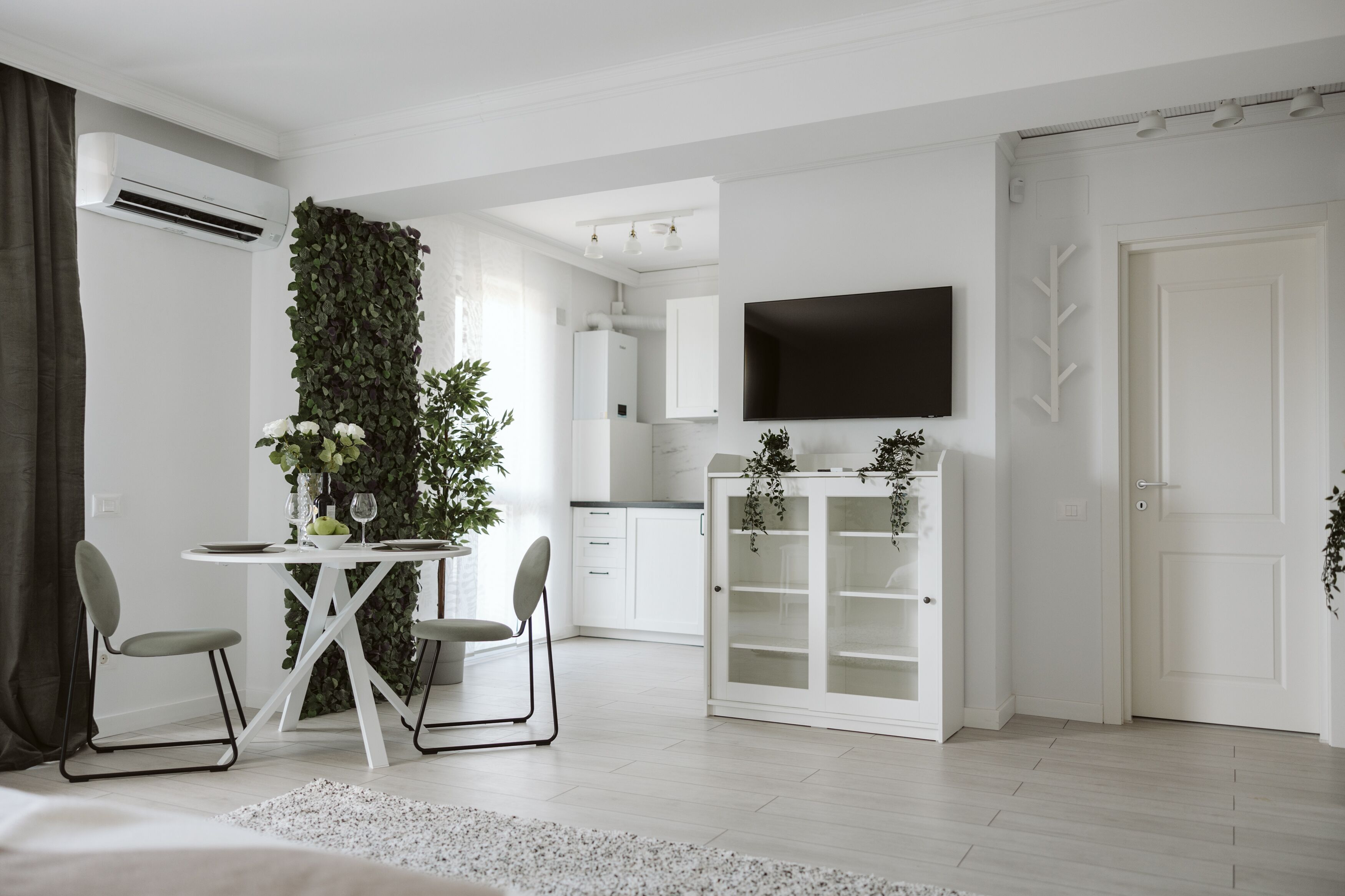 奢华双人房 | 客房内保险箱、特色装修、特色家居、办公桌