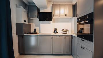 Classic Double Room | Private kitchen | Full-sized fridge, microwave, oven, stovetop