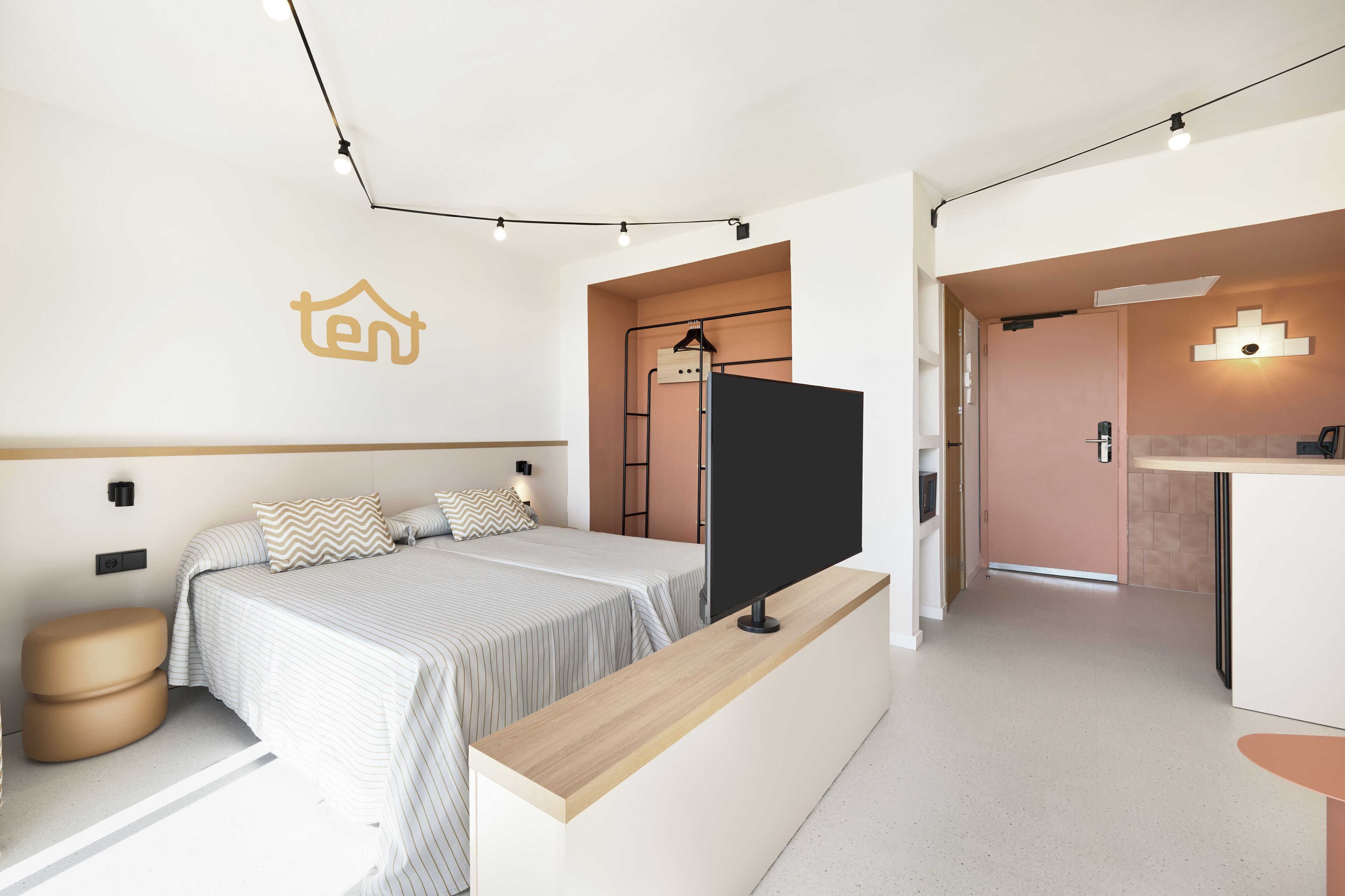 Photo - tent Calvia Beach