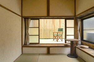 Habitación económica | 1 dormitorio, mobiliario individual, wifi gratis y ropa de cama