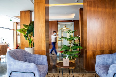 Recepción. Suknai Al Yasmine Hail