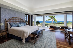 4 bedrooms, iron/ironing board, internet, bed sheets