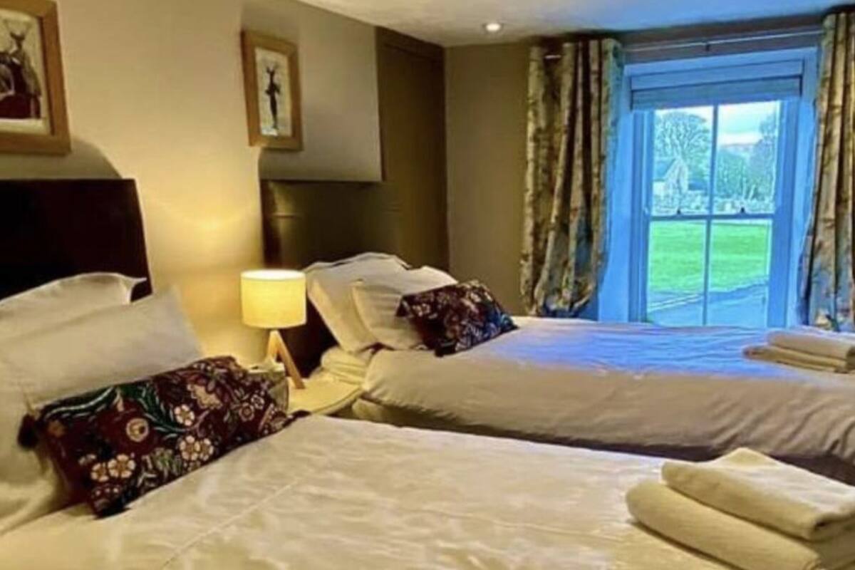 Partridge Twin room