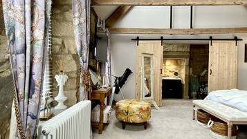 Skylark Suite | 1 bedroom, Egyptian cotton sheets, premium bedding, Select Comfort beds