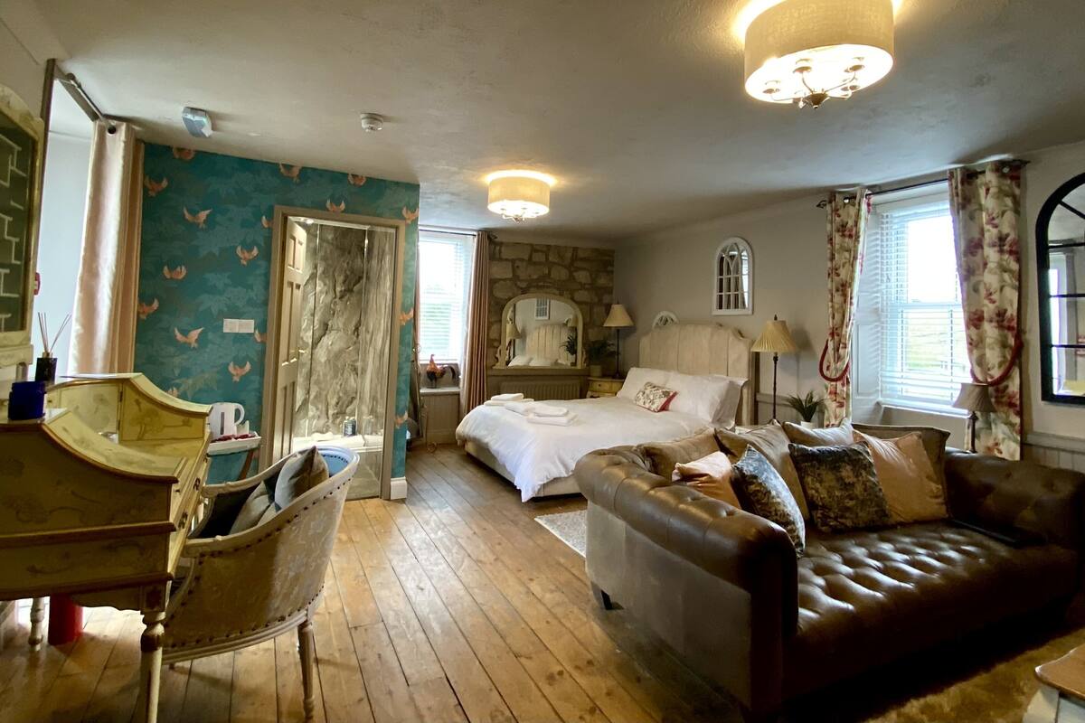 Curlew Suite