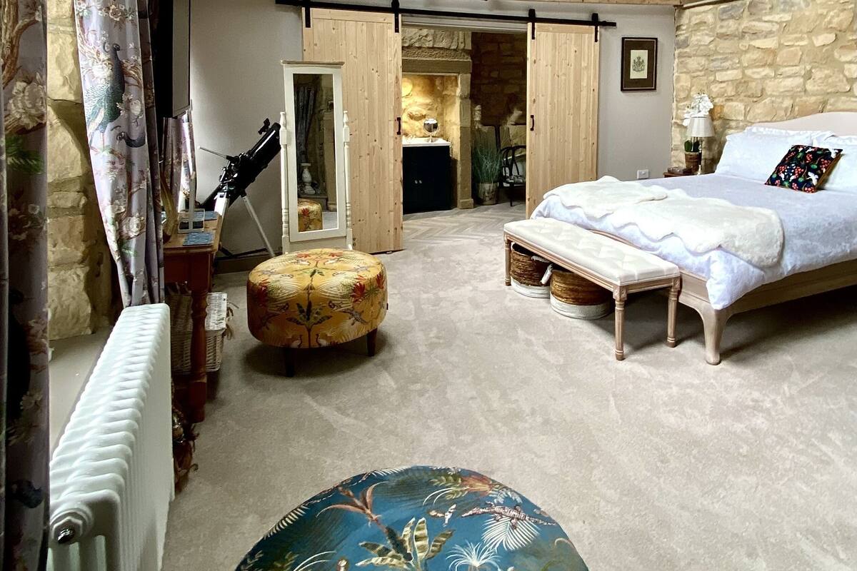 Skylark Suite