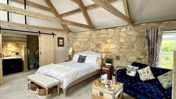 Skylark Suite | 1 bedroom, Egyptian cotton sheets, premium bedding, Select Comfort beds