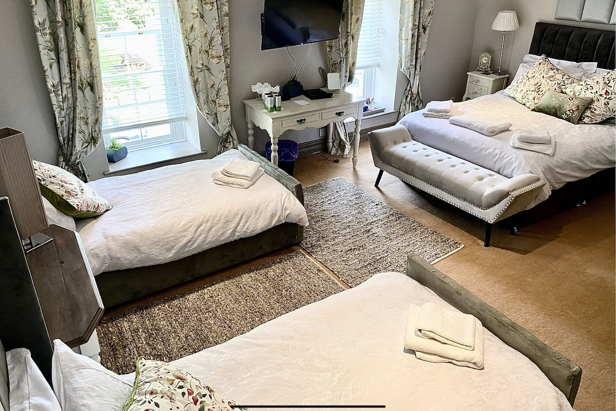 Osprey Family Room