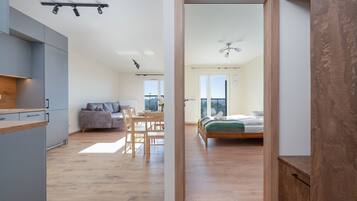 Apartment, 1 Bedroom, Balcony | Living room